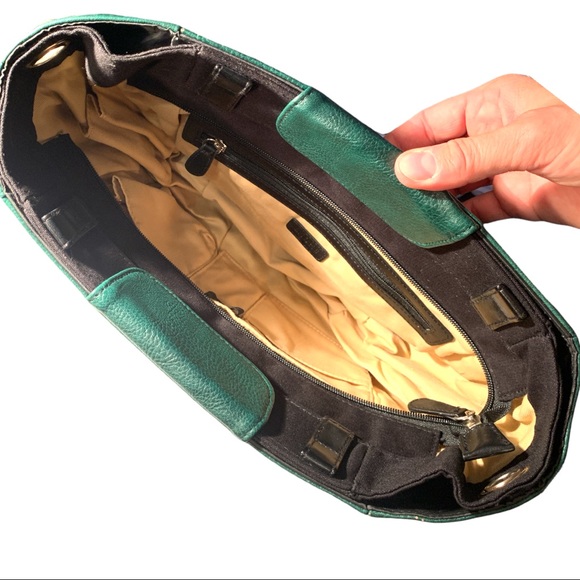 NWT Miche Gold Studded Purse Green Adjustable Black Straps Hand held - Picture 2 of 7